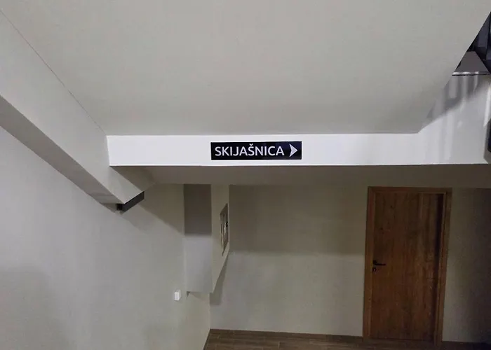 Mist C113 - Bela Reka * Brzeće